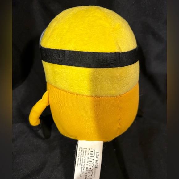 Minions 6” Kung Fu Bob Plush - Picture 4 of 4